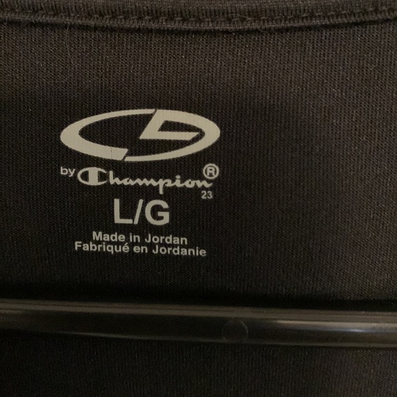 C9 by Champion. Size large - Picture 4 of 4